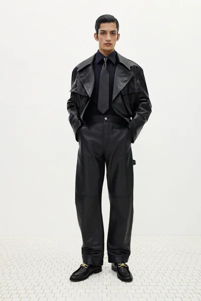 Look 10